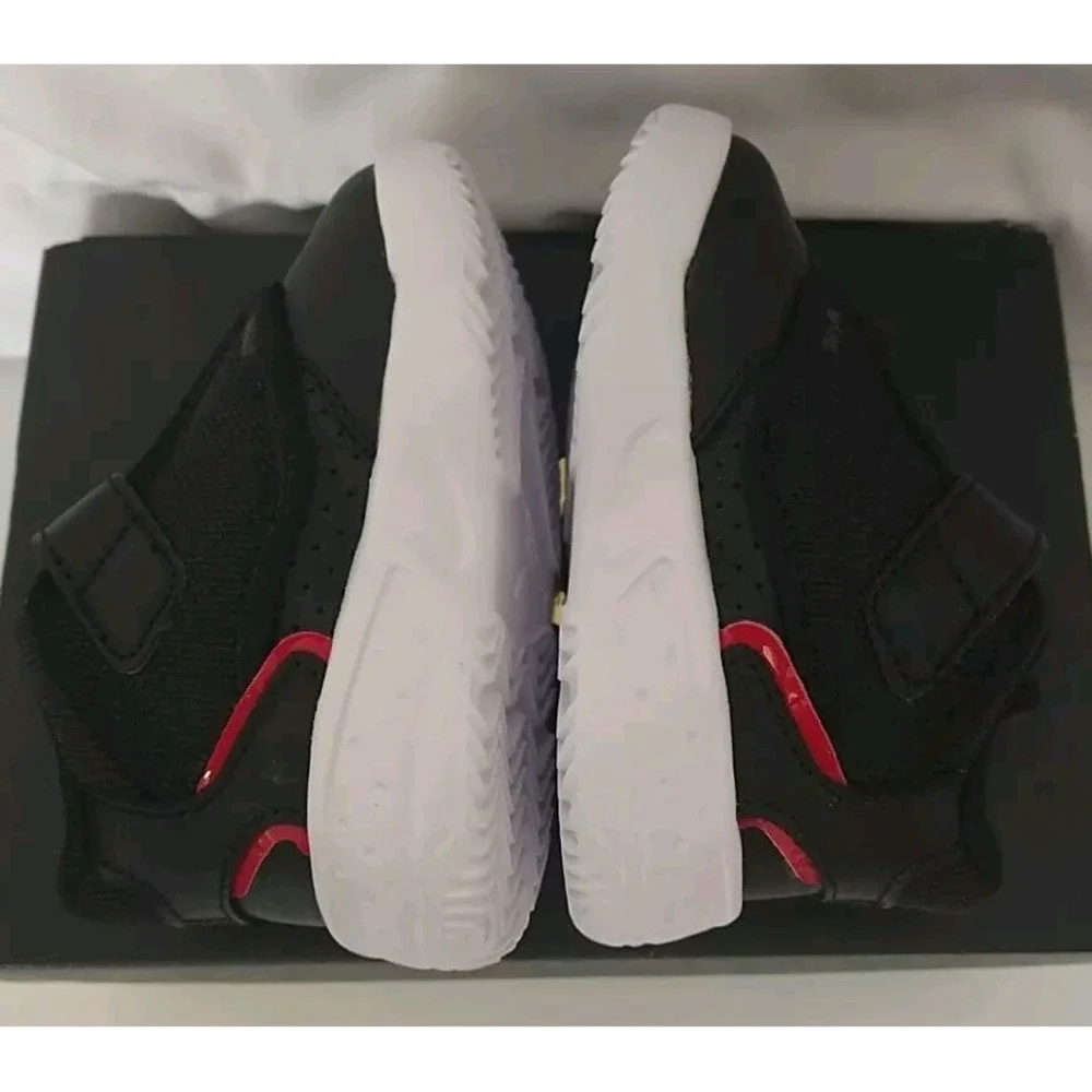 Jordan Max Aura 4 TD Toddler Shoes Black Red White Size 4C